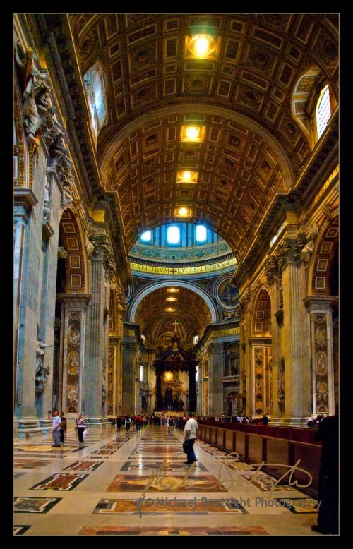 Nave-StPetersBasilica_websocial.jpg