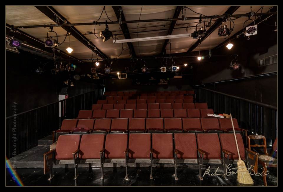 DarkHouses-OnStageAtlanta_MCB9084_websocial.jpg
