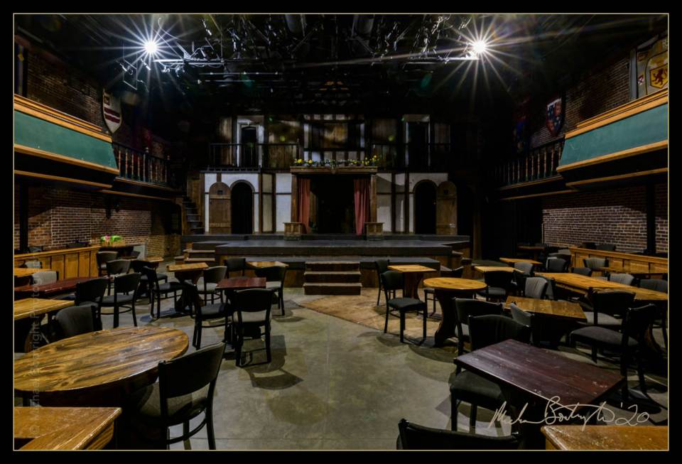 DarkHouses-ShakespeareTavern_MCB7800.jpg