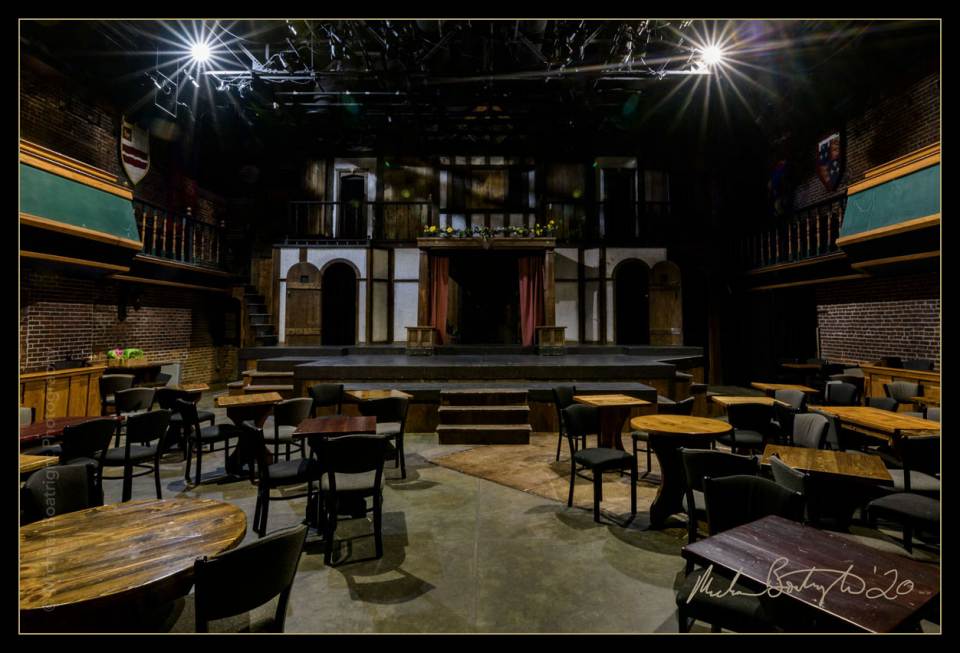 DarkHouses-ShakespeareTavern_MCB7806.jpg