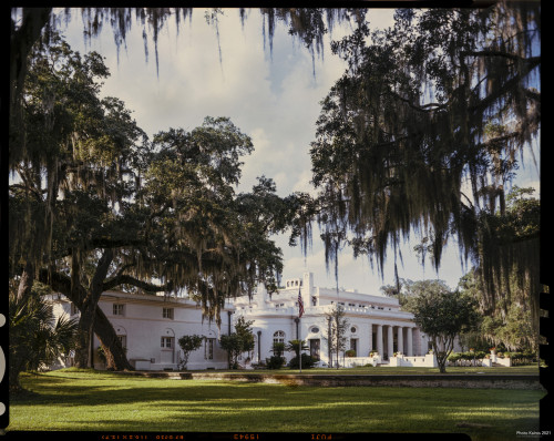$MANSION-ReynoldsMansion_20210831-Sapelo-4x5_02.jpg